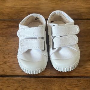 Victoria Velcro Strap Shoes